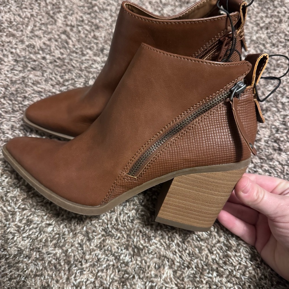 Universal Thread Brown Faux Leather Ankle Booties with Block Heel